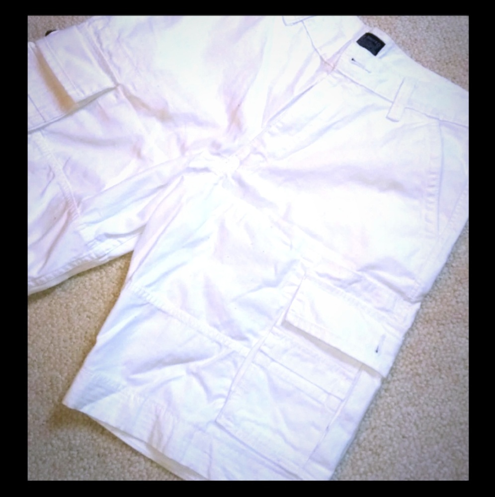 Men's Levi's cargo shorts